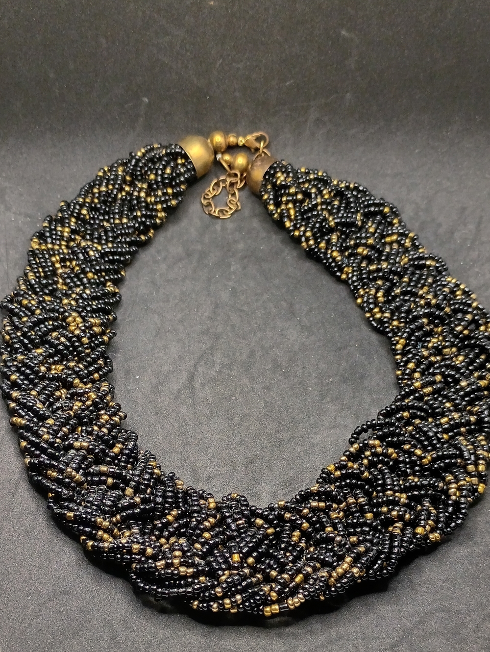 Twist Beaded Necklace in Black and Gold